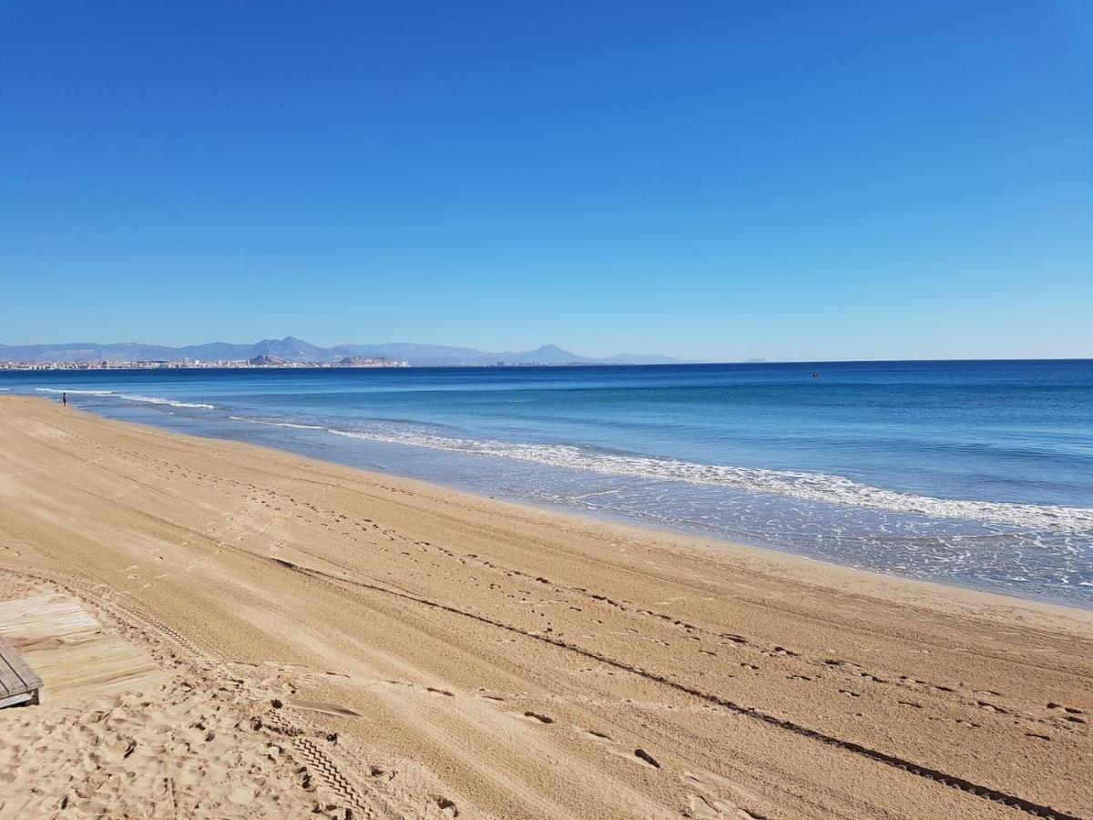 Stunning Sea Views At Just 270 M From The Beach Arenales del Sol Luaran gambar